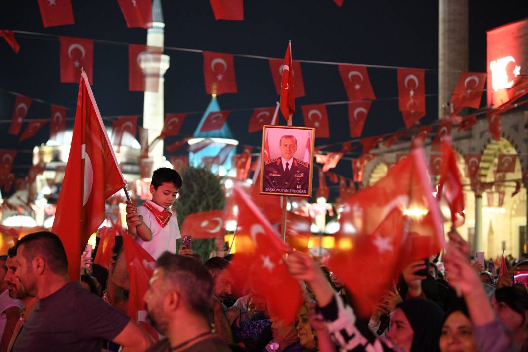 Konya, 15 Temmuz Şehitlerini Mevlana Meydanı’nda andı 12